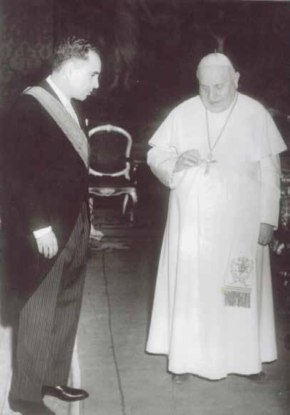 47 استقبال البابا يوحنا الثالث والعرشين لرئيس املجلس الحكومي عبد الله ابراهيم الفاتيكان )1960(.
