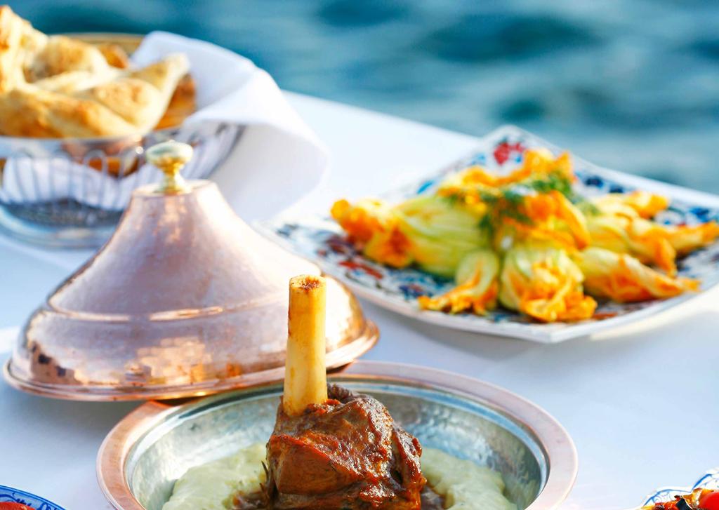 FISH RESTAURANT: Fish restaurant, located by the beach, offers an Iftar buffet while watching the sunset, and then guests are welcome to complete their night at the lounge area where they can watch