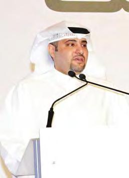 سيد محمد السيد عبدالرزاق الطبطبائي وحضور اإلدارة التنفيذية وعدد كبير من موظفي البنك وذلك في إطار برنامج البنك الرمضاني وحرصه على تعزيز الروابط بين العاملين.