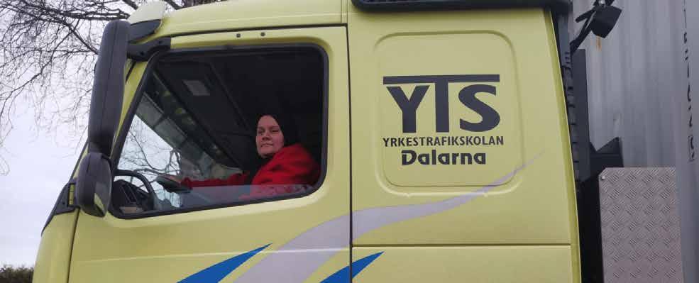 استطاعت بفضل اجتهادها ومثابرتها واإليمان بقدراتها وحسن تخطيطها أن تستقطب اهتمام وسائل اإلعالم المحلية بعد أن نالت رخصة سويدية لقيادة شاحنة في محافظتها.