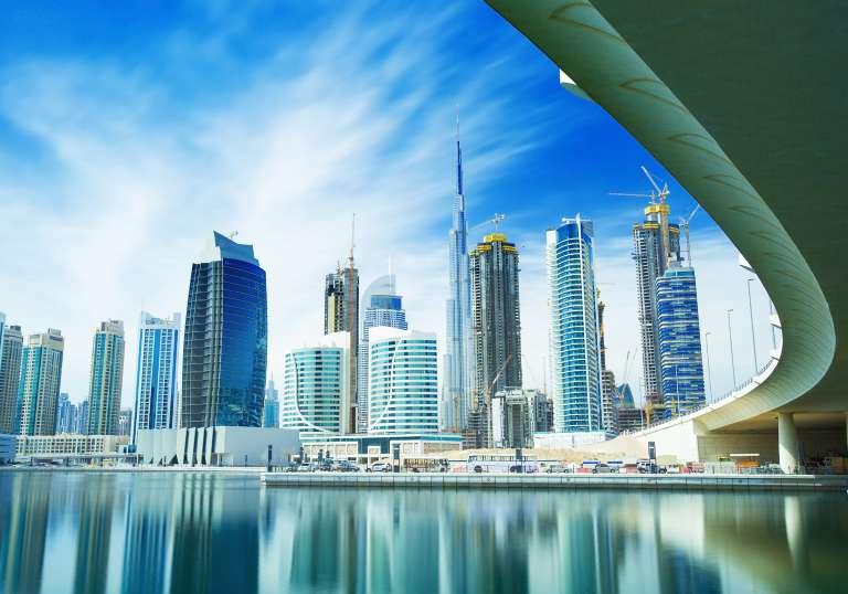 Now embarking on a new phase of redevelopment, this upcoming part of the city is set to become a thriving waterfront destination, only a few minutes away from the spectacular Downtown Dubai, Dubai