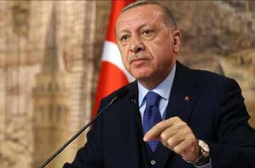 وأكد على أن تركيا تواصل جهودها إلنشاء منطقة آمنة فعليا بعمق 30 كيلومرا على طول حدودها املشركة مع سورية.
