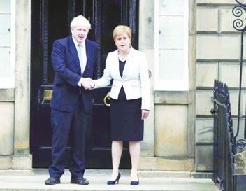 جونسون يرفض طلبا إسكتلنديا باستفتاء ثان لالنفصال عن المملكة المتحدة رفض رئيس الوزراء الربيطاين بوريس جونسون طلبا رسميا بإجراء استفتاء ثان بشأن استقال إسكتلندا عن اململكة املتحدة.