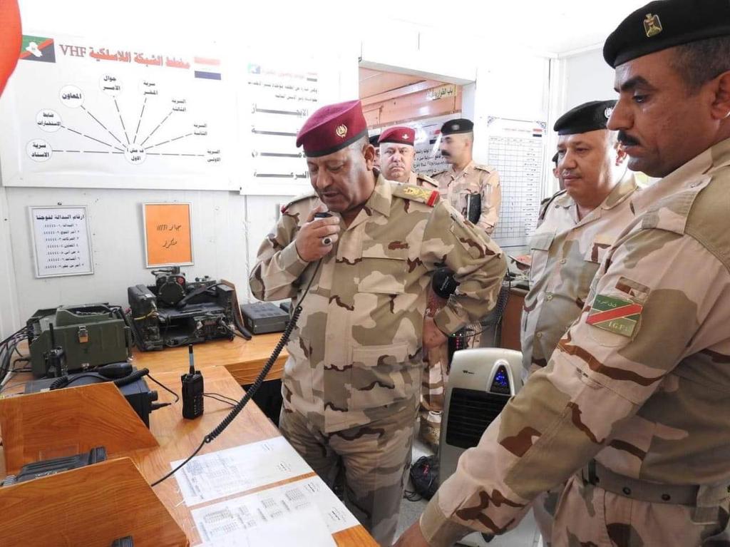 3 تقارير قائد الفرقة الثامنة يتفقد القطعات العسكرية ضمن قاطع الـمسؤولية فعاليات قطعات قيادة عمليات سامراء المقدم نعيم حسناوي حسب توجيهات املراجع بتفقد القطعات من قبل القادة واآلمرين تفقد اللواء الركن