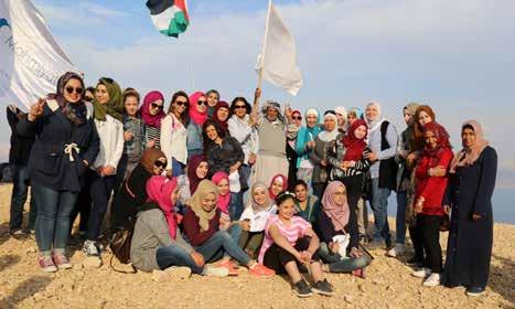 ..etc : واسـتحداث برامـج تبـادل طلبـة وأسـاتذة أو عبر النـوادي البيئيـة الجامعيـة كام يف جامعـة بريزيت. 5.