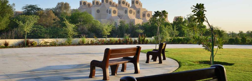 44 مراكز التدريب بجامعة قطر