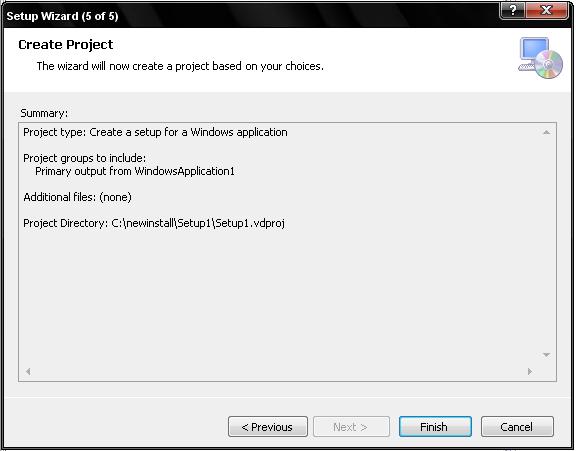 يبين الشكل التالي الفيجوال أستوديو وهي تعرض مشروع إنتاج التثبيت الا حدث ل WindowsApplication1 يظهر أيضا مشروع أخر في لوحة مستكشف الحلول.