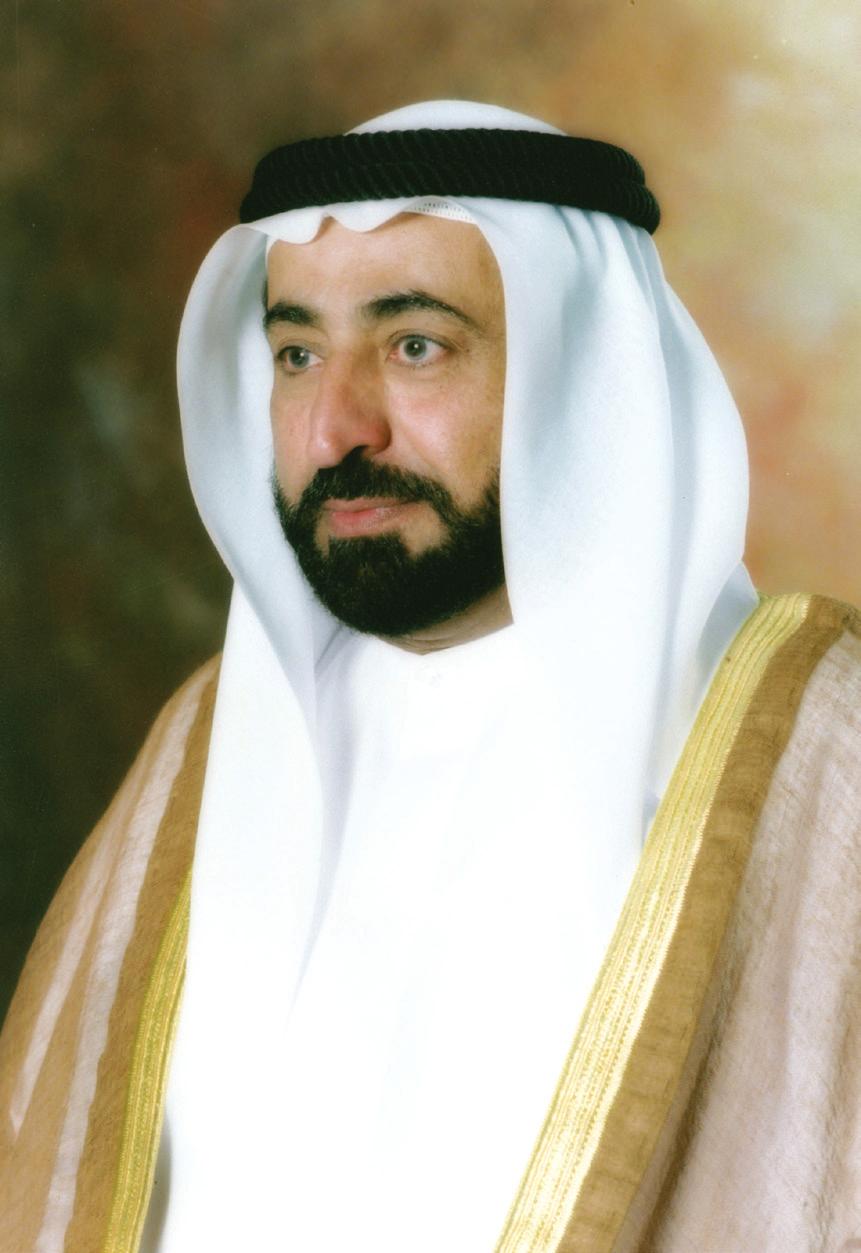 سلطان بن محمد القاسمي كلمة رئيس رابطة الخريجين نفتخر نحن اللجنة التنفيذيه لرابطة خريجي جامعة الشارقة في دورتها الرابعة بإصدار العدد االول من مجلة رابطة الخريجين والتي تعد باكورة جهود إخوتنا الخريجين