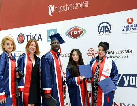 المنح الدراسية التركية 22 الخريجيون إدراك ا منها ألهمية إقامة عالقات مستدامة مع الخريجين التابعين لنا تهدف المنح الدراسية التركية إلى الحفاظ