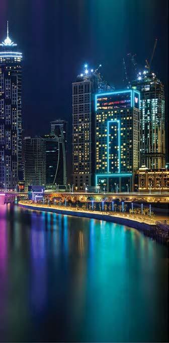 دبي مول تقع معظم مناطق الجذب في دبي فعليا على مقربة من برج باسيفيك بما في ذلك دبي مول الذي يعتبر جنة التجزئة بالنسبة لجميع المتسوقين عش بمعايير العيش الفاخر في متناول الموضة والترفيه