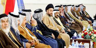 املباركة وم س ؤوويل جل ن ة الر س اد والتعبئة ل ل دف اع عن عراق املقد سات التابعة للعتبة العلوية املقد سة وهيئة احل سد ال سعبي وذوي وعوائل ال سهداء الأب رار وامل سوؤولني يف العتبات املقد سة وجمع من