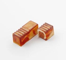 Chocolate Catalogue كتا لو ج ا لشو كو ال كتا لو ج ا لشو كو ال Chocolate Catalogue PRM 16 PRM 17 PRM 18 PRM 28 PRM 29 PRM 30 Gianduja Orange نوتيال Nutella جاندوجا بالبرتقال برالين البندق Praline