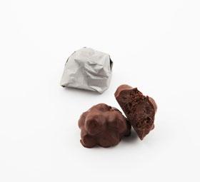 Praline Almond برالين جوز الهند Praline Coconut Rocher Pistachio Croquant Praline Hazelnut لوتس Lotus كروكان بالبرلين والبندق روشيه الفستق DELUX 304 DELUX 305 DELUX 306 DELUX 316 DELUX 317 DELUX 318