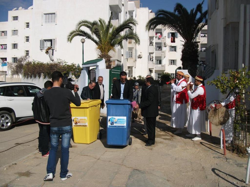 النموذجية