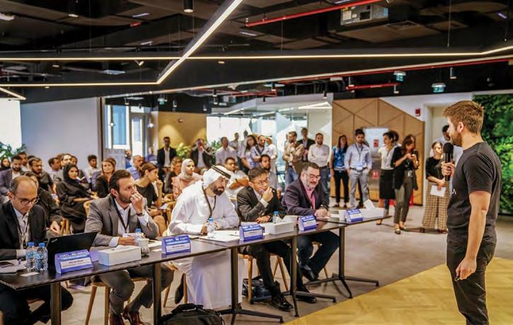 تخطيط قيادة تحفيز إدارة مهارات نصائح شئون ريادية وقالت جينا جورجنسن المدير العام لقسم الذكاء االصطناعي والحوسبة السحابية لدى مايكروسوفت: "نحن سعداء بتدشين أول برنامج Microsoft Reactor في المنطقة ضمن
