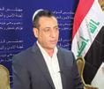 العسكريني وحملة البطاقة الذكية بعد تأخره بالدفع ل»أسباب تخصه«فيما نفى عدم توفر الغطاء املايل.