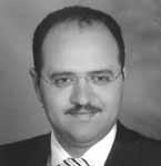 وهو حاصل ىلع شهادة ادلبلوم العليا يف اإلرشاد السيايح من جامعة اإلسكندرية اعم 1988 وشهادة ادلبلوم العليا يف علم املرصيات من لكية اآلثار جامعة القاهرة اعم 1993 وماجستري املرصيات من لكية اآلثار جامعة