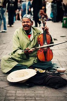 موس مى الشوارع ب ن التسول واإلبداع بحث ممدم من أ.