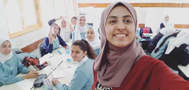 19 التقرير السنوي 5884 13626 19510 الطلبة المستفيدون 20 ساعة تدريبية املراكز التدريبية الجامعات 17 4045 املدارس 150 املتطوعون 371 قصة نجاح»تجربتي مع مؤسسة إنجاز فلسطين بدأت من اللقاءات والدورات التي
