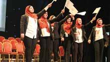 املهندسين الفلسطينيين املتطوعان: روال وفيق نصوح قصاب حصلت على جائزة أفضل منتج.