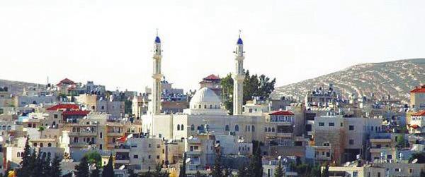 لكمة أمني الصندوق وتواصل الجمعية مسريتها بفضل الله ثم بتلك األيادي الطاهرة... الذين يؤثرون عىل أنفسهم ولو كان بهم خصاصة. الذين ساهموا يف العديد من املشاريع الشامخة والرضورية عىل مدى السنوات املاضية.