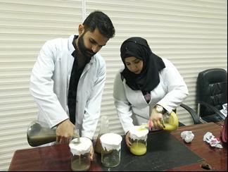 المائ ة رش
