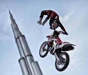 48 Red Bull GmbH Am Brunnen 1 5530 Fuschl Am See, Austria T: +43 662 6582 0 F: +43 662 6582 7010 Red Bull FZE Dubai Airport Freezone, Bldg E3, 3rd floor 54374, Dubai, U.A.E. T: +971 4 2995151 F: +971 4 2996822 info@ae.
