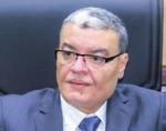 ونوه المحافظ بالحفاظ على المظهر الحضارى للعاصمة يستلزم الوعى والتعاون البن اء من جانب المواطنين كما شدد سيادته على ضرورة التزام عمال النظافة بإرتداء الكمامات والقفازات حرص ا على صحتهم وسالمتم.
