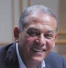 بسياستها فى الشئون العربية أو الخارجية ويجب على مجلس الشيوخ أن يبلغ رئيس الجمهورية ومجلس النواب برأيه فى هذه األمور على النحو الذى تنظمه الائحة الداخلية للمجلس.