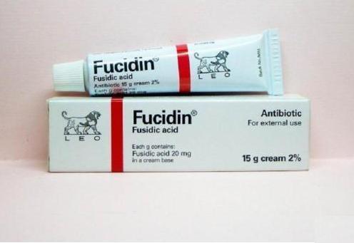 Topical Antibiotics: Scratching 2ry bacterial infection (staph strept) Fusidic Acid Anti staph Anti strept Fusiderm (6 LE) Fucidin (10