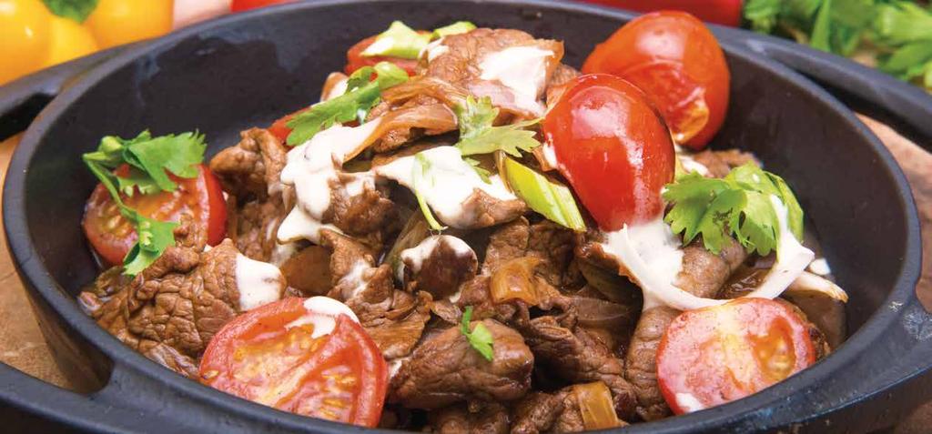 00 Stuffed beef fillet with vegetables cooked with mushroom sauce served with mashed potatoes مامز بوبييت فيليه البقر حم شوة