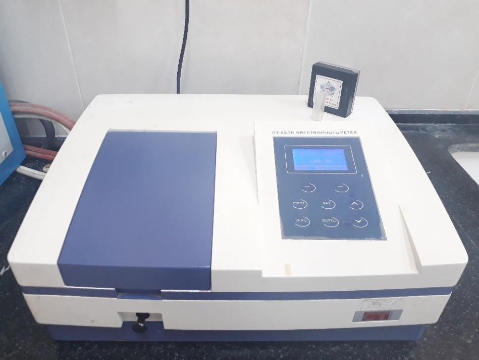 Where, Co and Ce (mg/l) are sample concentrations at initial and at equilibrium, respectively. Figure (3.10): Spectrophotometer 3.3.4.2.