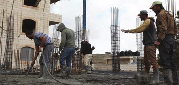 املبادرة القت صدى إيجابيا جدا من قبل املصانع التي وجدت فيها تلبية لحاجة ملحة ورسيعا بدأ الباحثون عن عمل يقدمون سريهم الذاتية عرب املنصة.