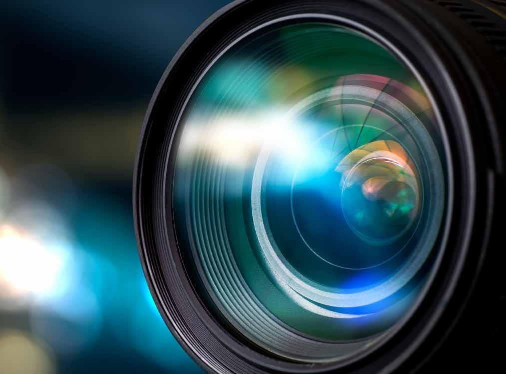 التصوير مع انتشار االعالم املريئ وأهميته يف إيصال الرسالة للجمهور ويف ظل انتشار هذا اإلعالم تبنت الركة مبدأ تقديم خدماتها لتكون يف مصاف الركات املتخصصة يف هذا املجال من خالل استخدام أعى التقنيات