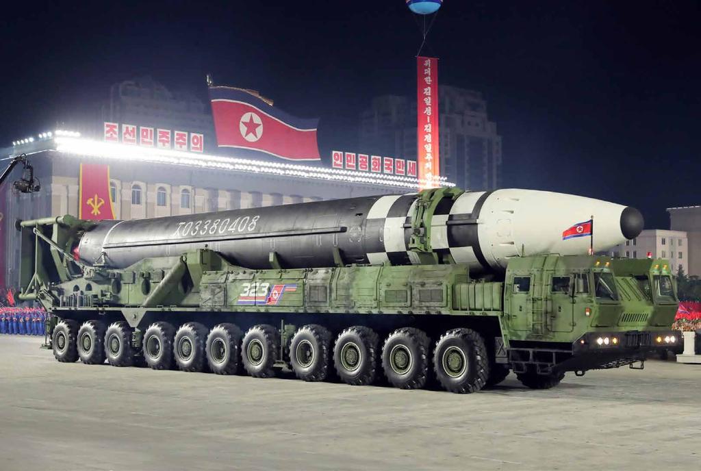 37-36 صاروخ كوريا الشمالية الجديد Hwasong-16..وحش مرعب يصف خرباء ساح أمريكيون صاروخ كوريا الشمالية اجلديد " "Hwasong-16 بأنه وحش مرعب.