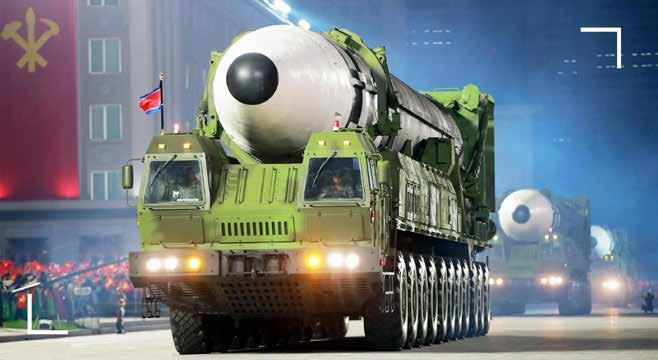 وف س ر اخل رباء ع دم إاط الق ا س م " "Hwasong-16 عل ى ال صاروخ البالي س تي اجلديد بافرتا ض إان بيونع يانغ حتتفظ بهذا ال س م ل ص اروخ اآخ ر يعم ل بالوق ود ال صل ب ب دل م ن ه ذا ال ص اروخ ال ذي يعمل