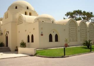 الس اح ة] 12 [ ومن اهم المبان الت ظهر ف ها هذا التوجه قر ة الصحف ن بالساحل الشمال شكل ( 16( المركز الدول