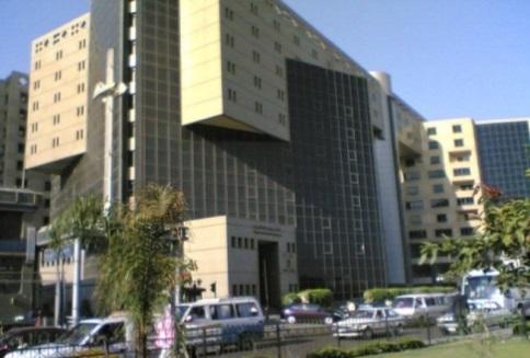 ها و تعا ش بمبادئها بمعن انه جب فهم معن التراث والمعاصرة وقوان نهم وتحل ل الثوابت