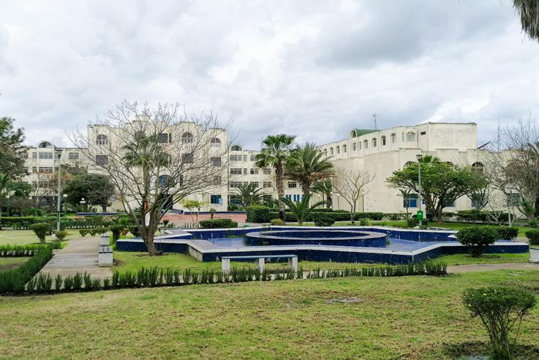 FACULTE DES SCIENCES ET TECHNIQUES TANGER لكية العلوم والتقنيات-طنجة لكية العلوم والتقنيات-طنجة العميد: محمد عدو البوابة االلكترونية : www.fstt.ac.
