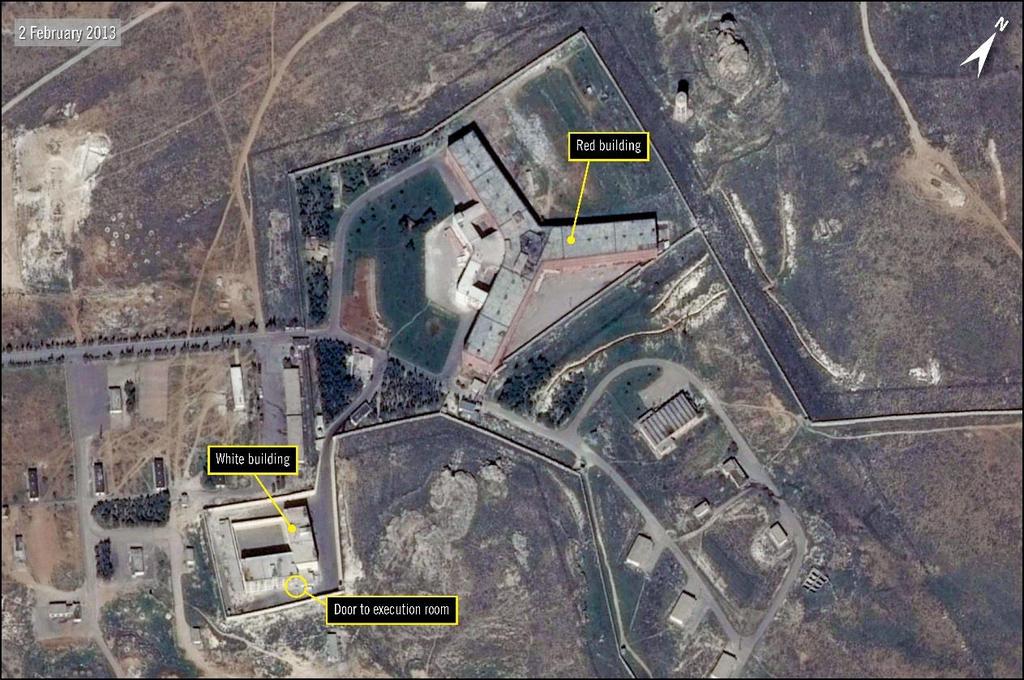 الوصول إلى المبنى األبيض ودخول "غرفة اإلعدام" صورة باألقمار الصناعية لسجن صيدنايا العسكري: اإلحداثيات:,36.3288,33.6648 Google Earth 2016 DigitalGlobe.