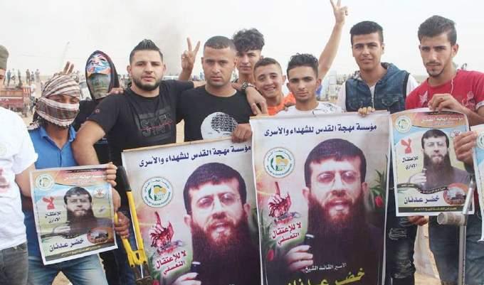 الكنيست يناقش اليوم مشروع قانون يجرم النشطاء بحمالت المقاطعة كشفت مصادر إعالمية عبرية النقاب عن لجنة التشريع في الكنيست اإلسرائيلي ستناقش اليوم األحد مشروع قانون تقدم به نواب من حزب "الليكود" يهدف