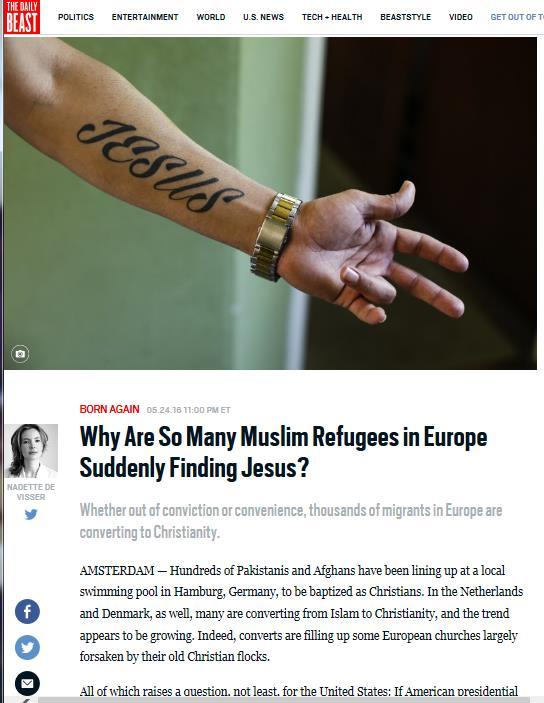 مئات من الالجئين المسلمين الباكستانيين واالفغان