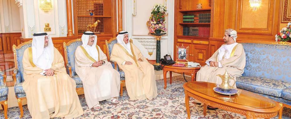الجانب اإلمارايت سعادة املهندس محمد أحمد بن عبد العزيز الشحي وكيل وزارة االقتصاد للشؤون االقتصادية وسعادة السفري محمد بن سلطان السويدي سفري دولة اإلمارات العربية املتحدة املعتمد لدى السلطنة.