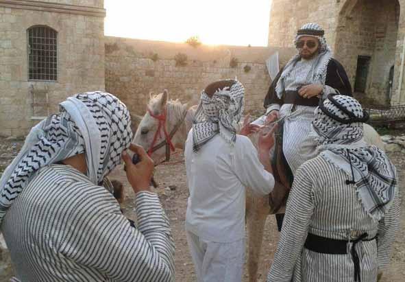 16 مجموعة فنجان البلد الكوميدية تطلق عملها الجديد»بالشكلوب«إعالن»فنجان البلد«.