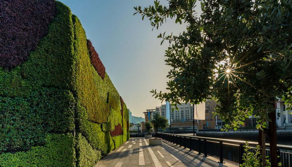 The Region s Largest Living Green Wall The Dubai Wharf Green Wall is the largest living green wall in Middle East.
